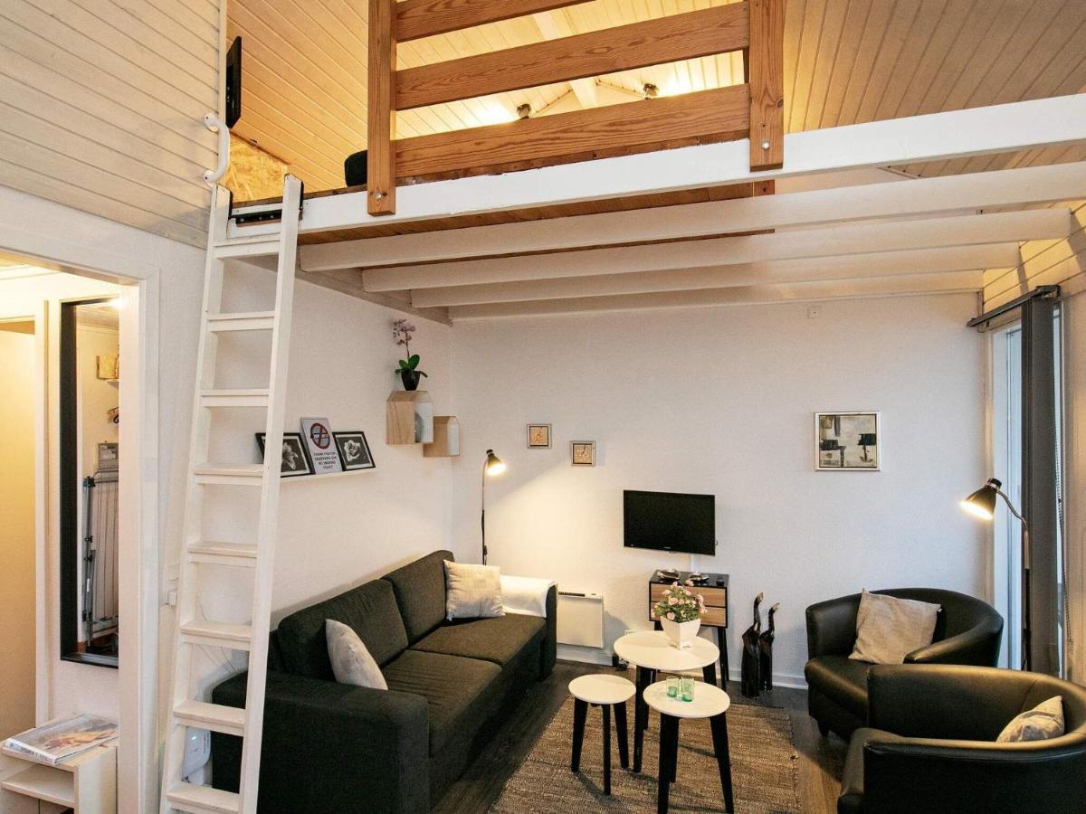 4 Person Holiday Home In R Sk Bing Ærøskøbing Extérieur photo